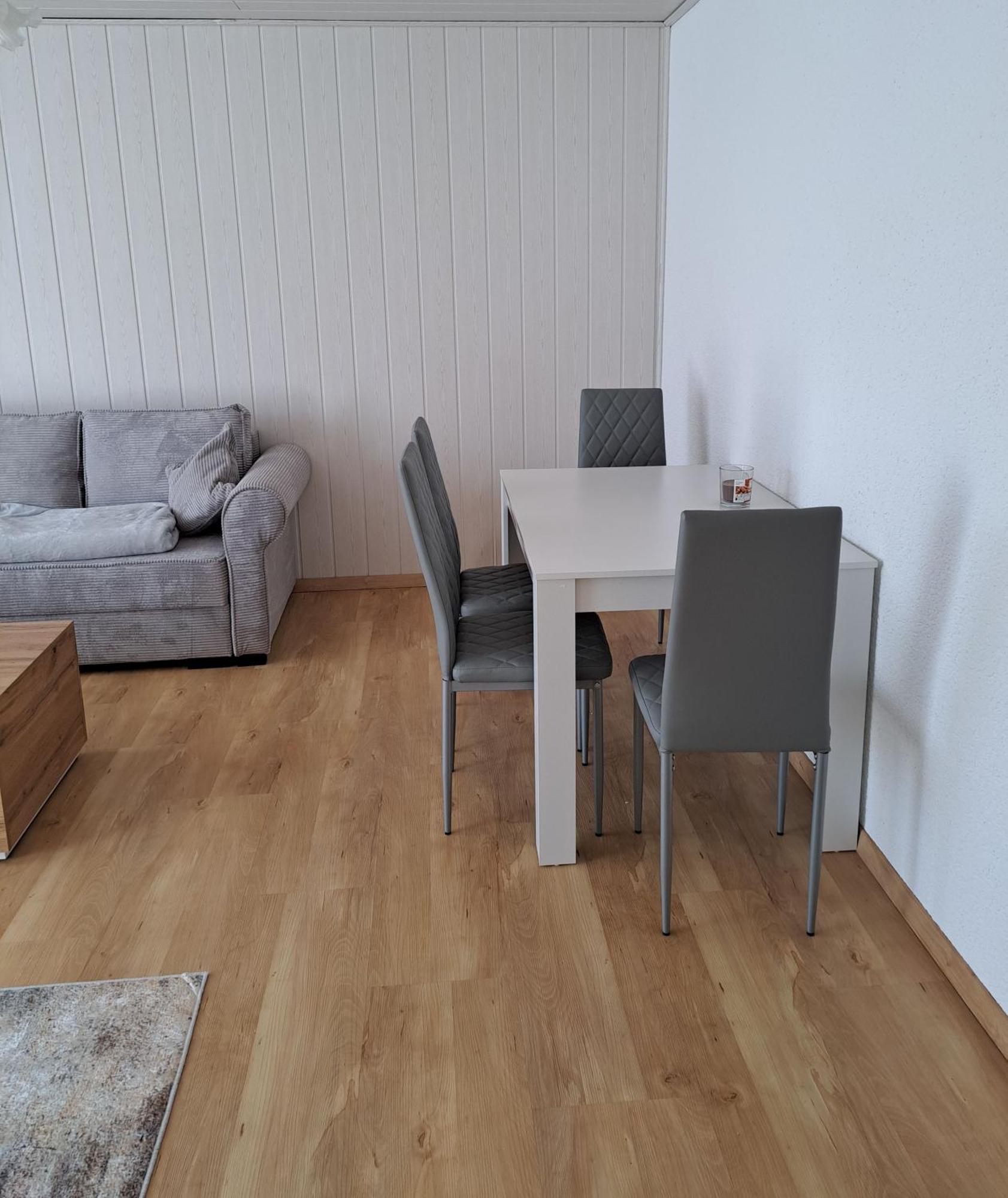 Grosse Ferienwohnung In Ruhiger Lage Mit Toller Aussicht In Triberg Триберг Экстерьер фото